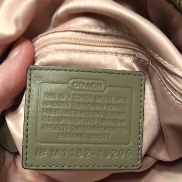 Coach Kristin Shoulder Bag and matching Wallet - Picture 8 of 16